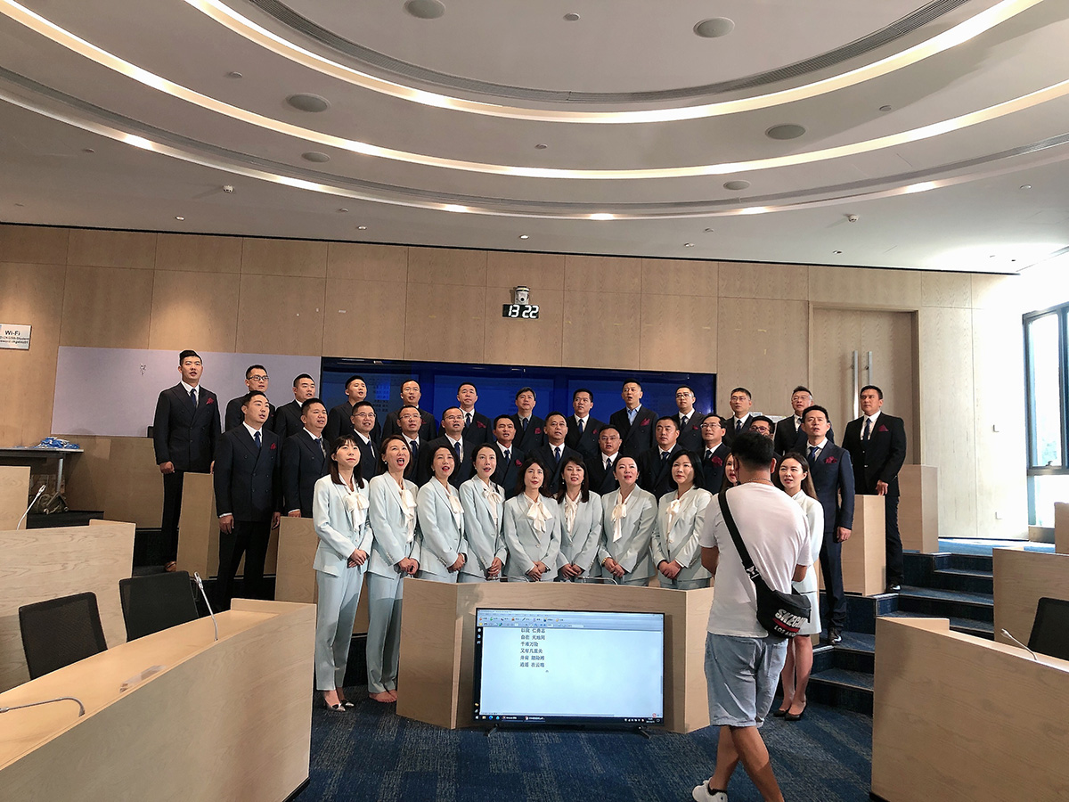 长江商学院1.jpg